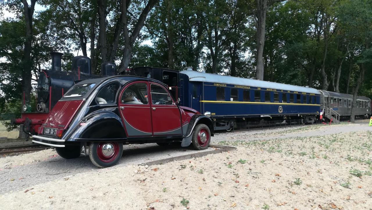 Hotel Le Train Des Reves Dracy-Saint-Loup Zewnętrze zdjęcie
