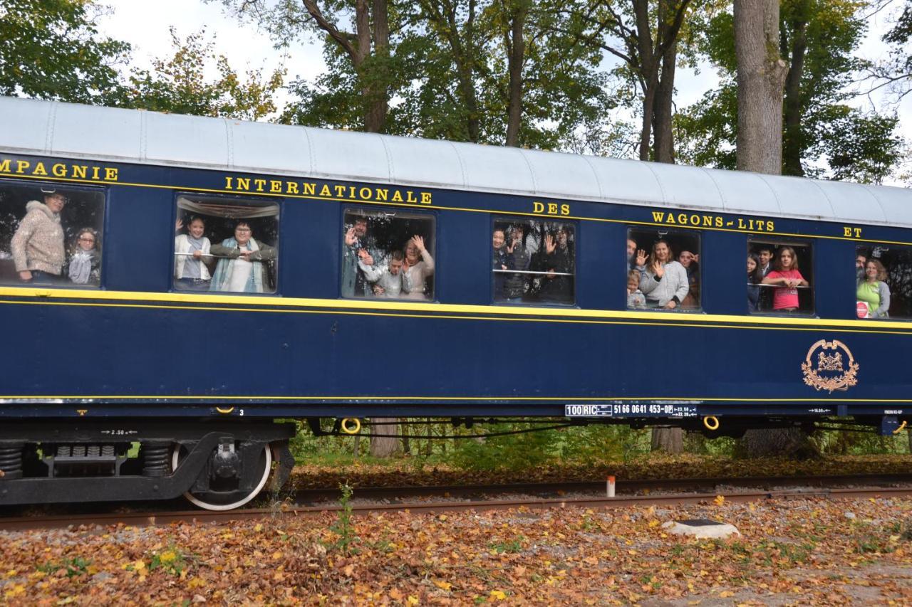 Hotel Le Train Des Reves Dracy-Saint-Loup Zewnętrze zdjęcie